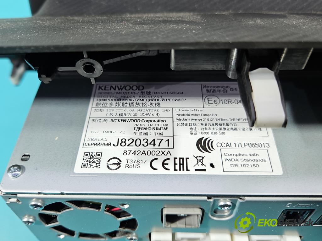 Mitsubishi Eclipse Cross  1.5 T 163 hp manual 120 kW 1499 cm3 5- Radio továrna: MXLR16ELG4