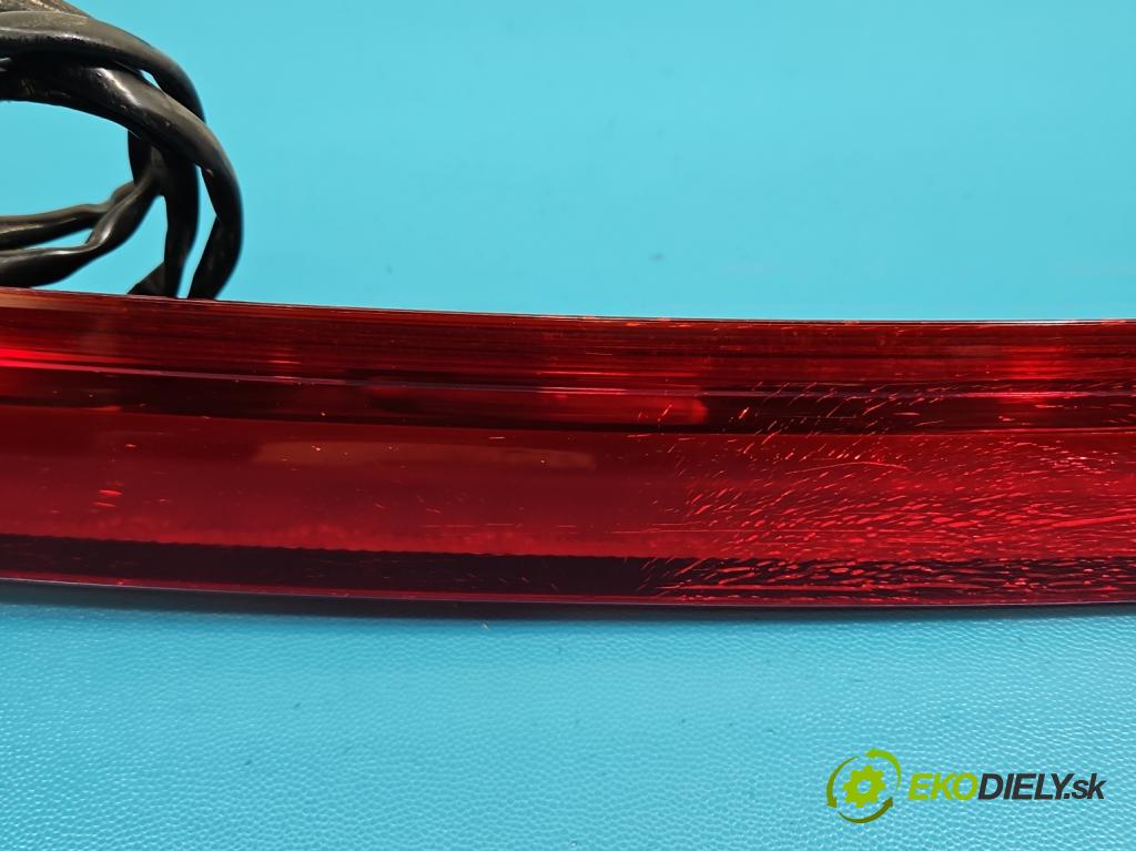 Mitsubishi Eclipse Cross  1.5 T 163 HP manual 120 kW 1499 cm3 5- světlo: stop: 1144-243