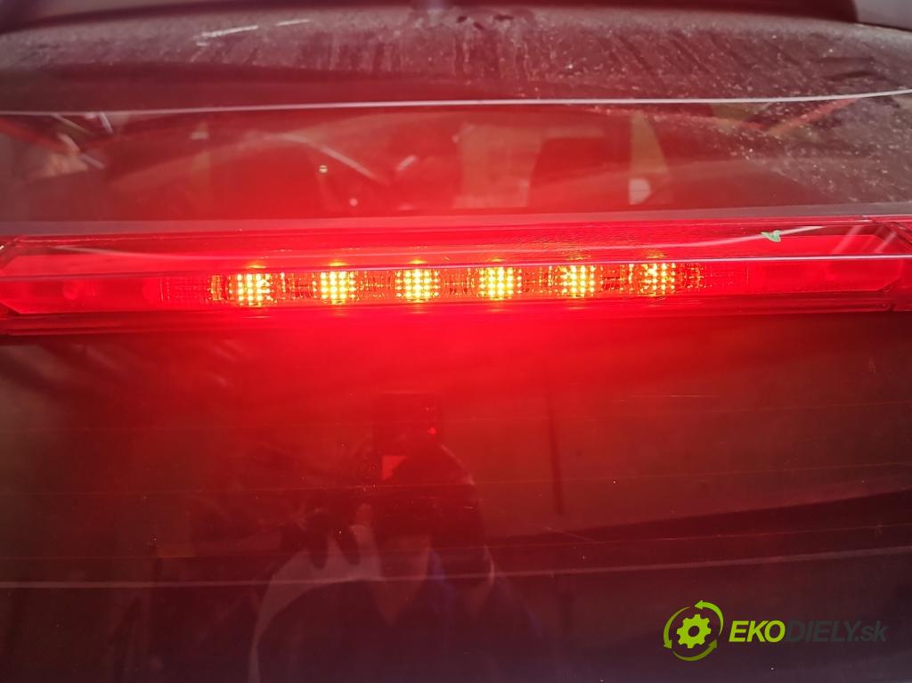 Mitsubishi Eclipse Cross  1.5 T 163 HP manual 120 kW 1499 cm3 5- světlo: stop: 1144-243