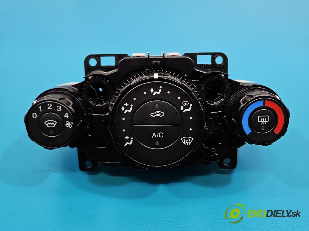 Ford Fiesta Mk7 2008-2017 1.2 16V 82 HP manual 60 kW 1242 cm3 3- panel kúrenia 8A61-19980-BE