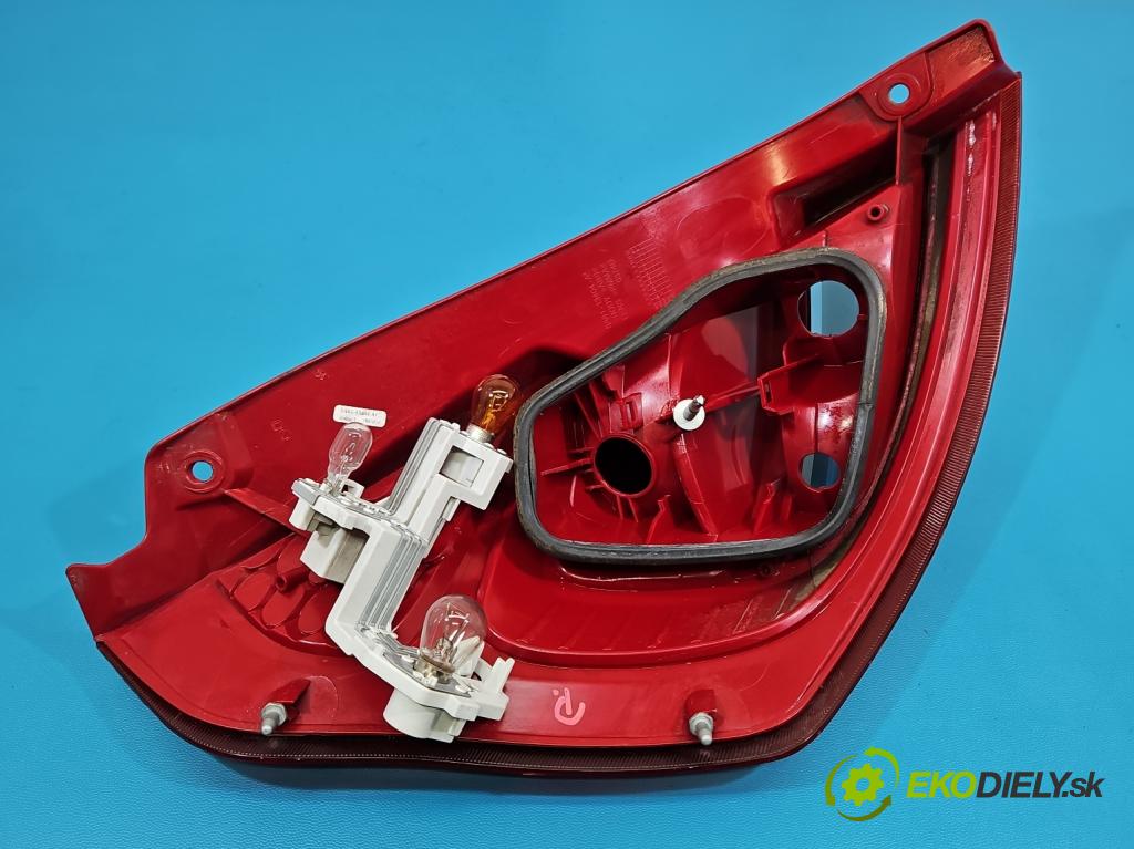 Ford Fiesta Mk7 2008-2017 1.2 16V 82 HP manual 60 kW 1242 cm3 3- svetlo / reflektor zadné pravé 8A61-13404-AC (Kľučka dverí ostatné)