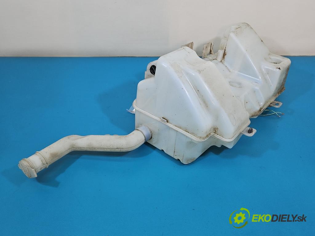 Mitsubishi Colt Z30 VI 2004-2012 1.3 16V 95 hp manual 70 kW 1332 cm3 5- nádržka tekutina: ostřikovačů A4548600060