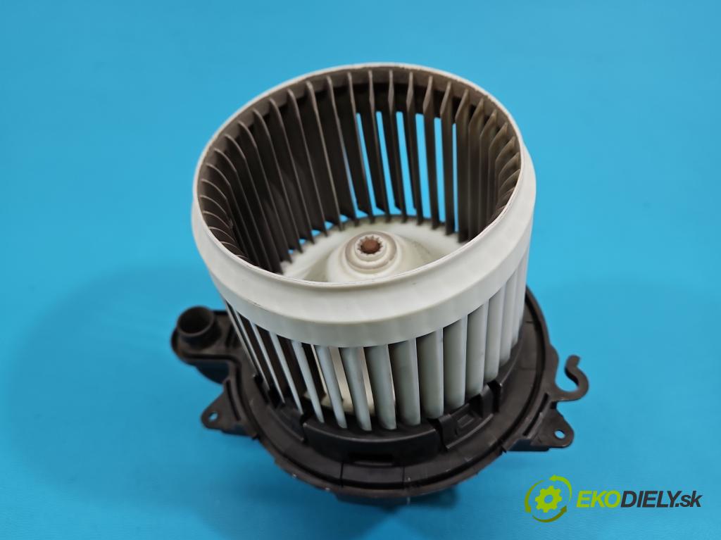 Dacia Dokker 2012- 1.5 dci 95 HP manual 70 kW 1461 cm3 5- ventilátor vzduchu 5P3730100