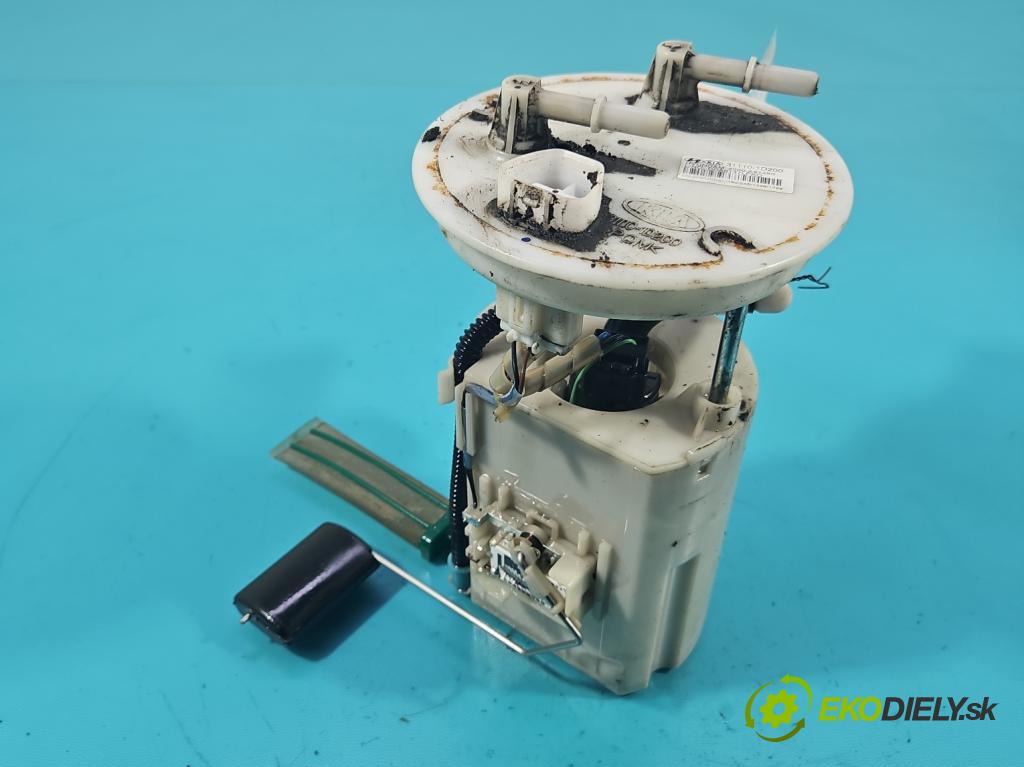 Kia Carens III  2006-2013 2.0 crdi 140 hp manual 103 kW 1991 cm3 5- čerpadlo paliva 31110-1D200