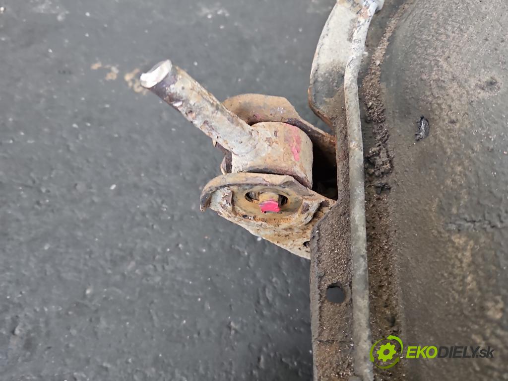 Kia Carens III  2006-2013 2.0 crdi 140 HP manual 103 kW 1991 cm3 5- Nádrž: palivo 31100-1D210 (Palivová nádrž)