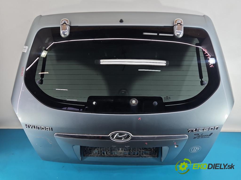 Hyundai Tucson I 2004-2009 2.0 16V XD20: 141 HP  104 kW 1975 cm3 5- zadna kufor  (Kapota zadná (kufor))