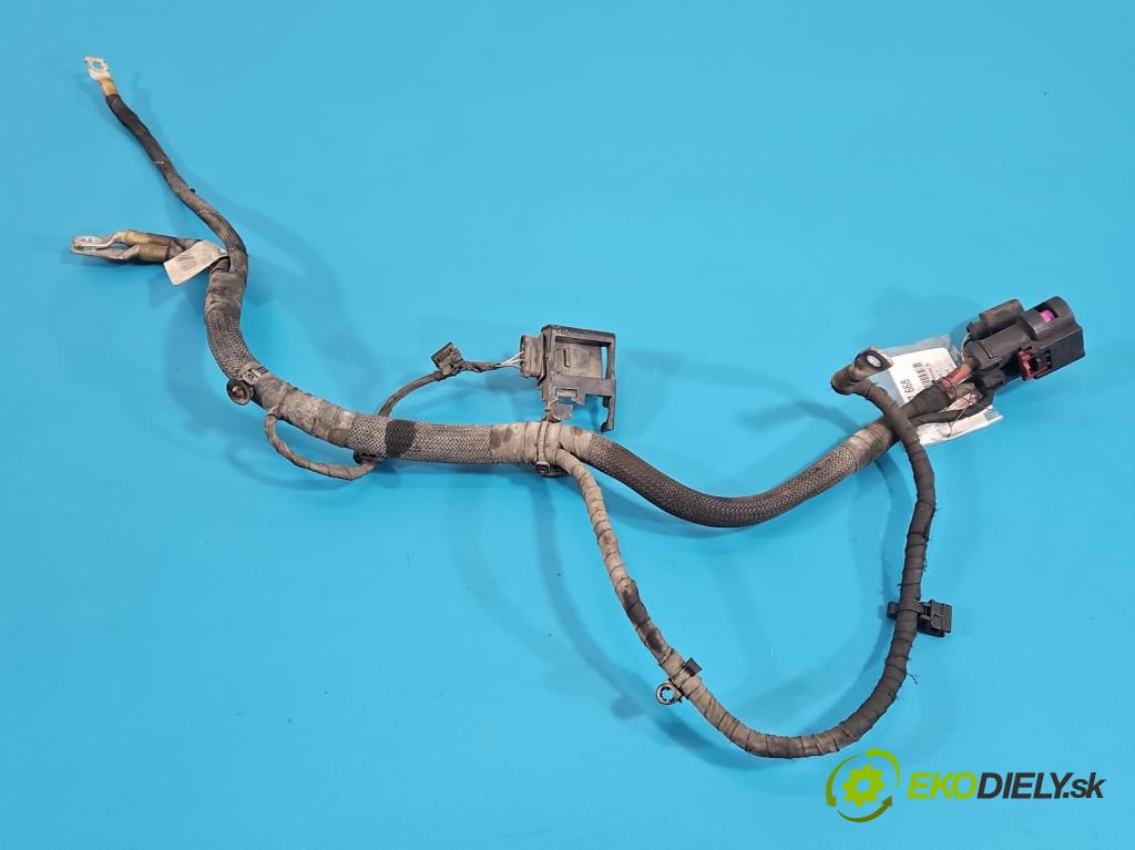 Audi A8 D4 2009-2017 2.0 TFSI 211KM automatic 155 kW 1984 cm3 4- Balíček: řízení manažerské 4H0971111B