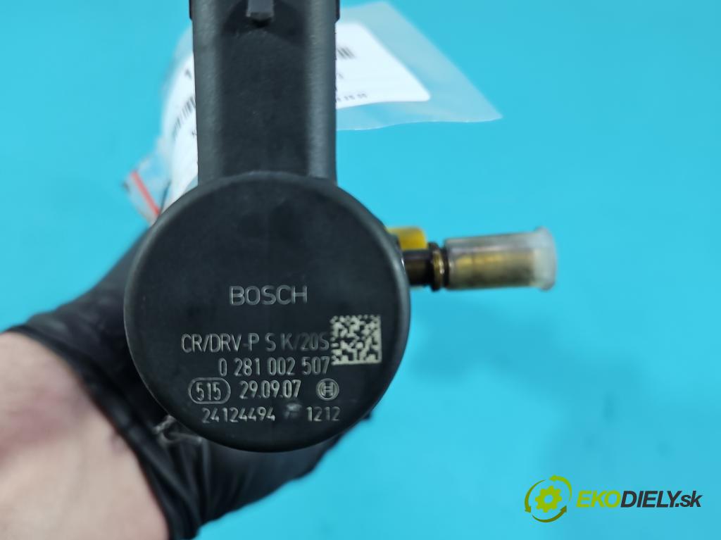 Kia Carens III  2006-2013 2.0 crdi 140 hp manual 103 kW 1991 cm3 5- lišta vstřikovací 0445214140 (Vstřikovací lišta)