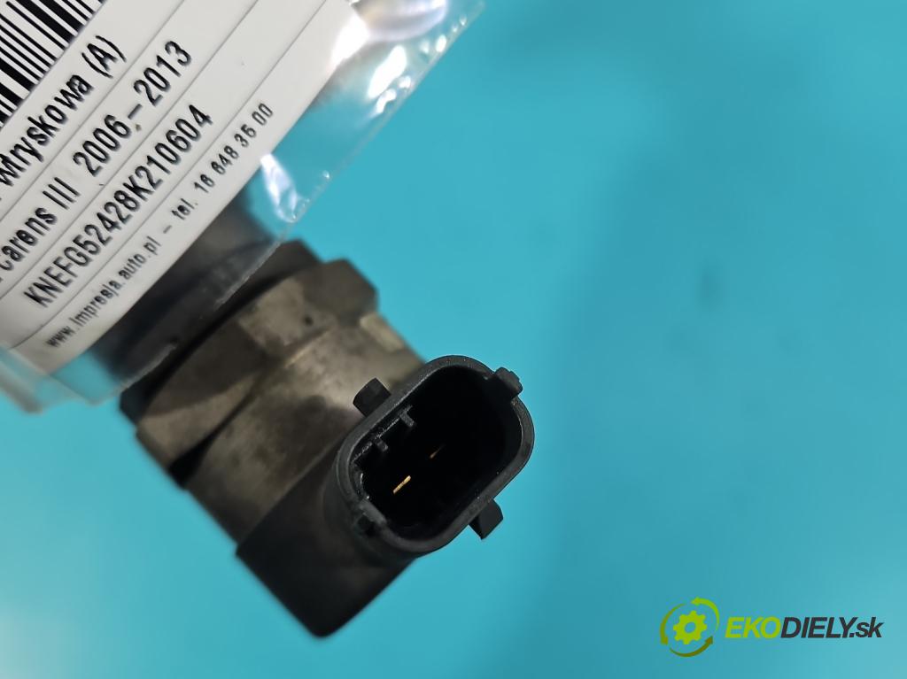 Kia Carens III  2006-2013 2.0 crdi 140 hp manual 103 kW 1991 cm3 5- lišta vstřikovací 0445214140 (Vstřikovací lišta)