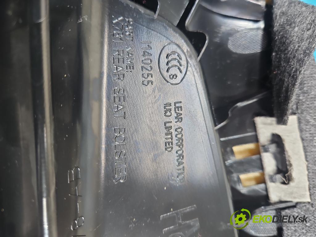 Jaguar F-Pace 16- 2.0d 241KM automatic 177 kW 1999 cm3 5- Pohovka: zadné (Sedadlo)