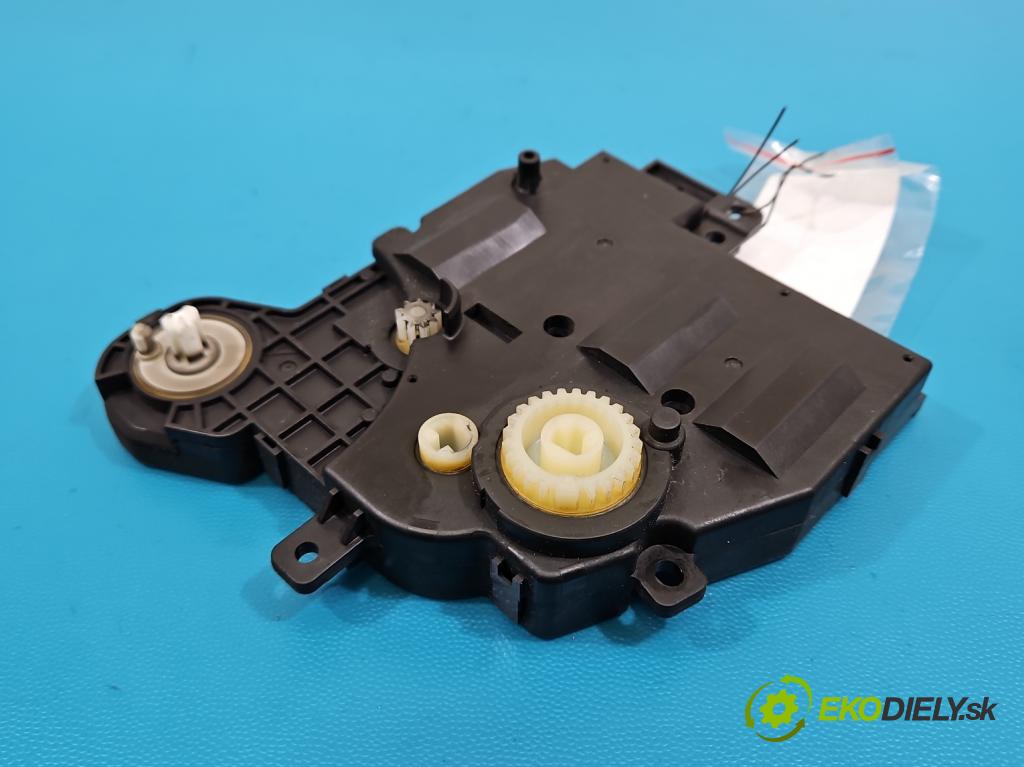 Lexus NX I 2014-2021 2.5 16V 155 hp automatic 114 kW 2494 cm3 5- motorek topení 063800-9002