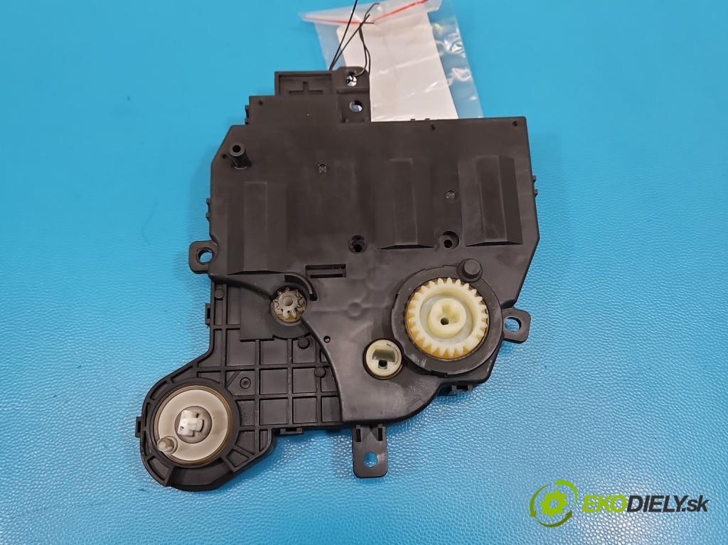 Lexus NX I 2014-2021 2.5 16V 155 hp automatic 114 kW 2494 cm3 5- motorek topení 063800-9002