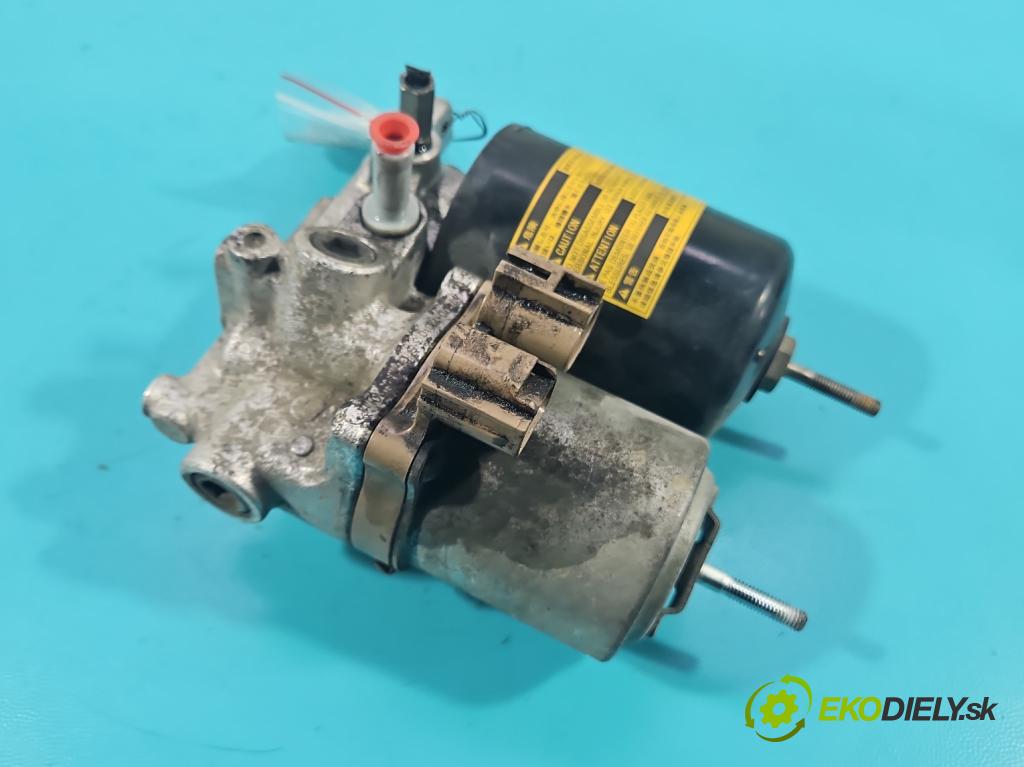 Lexus NX I 2014-2021 2.5 16V 155 HP automatic 114 kW 2494 cm3 5- čerpadlo abs 47070-12010 (Pumpa ABS)