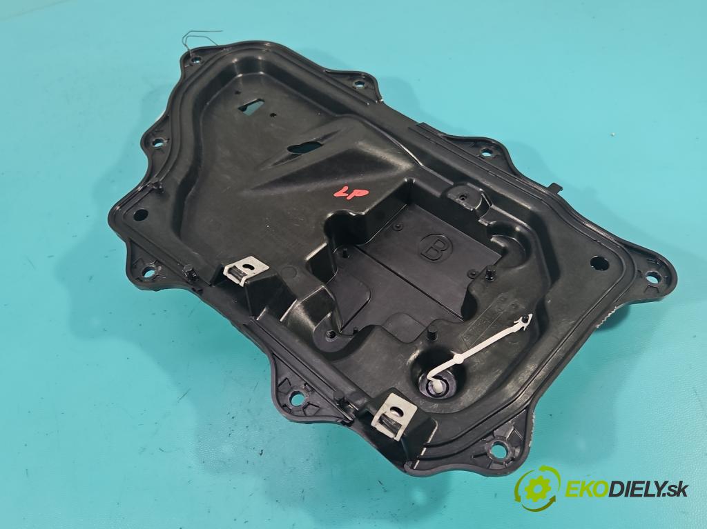 Jaguar F-Pace 16- 2.0d 241KM automatic 177 kW 1999 cm3 5- kryt plastová GX73-21123-A