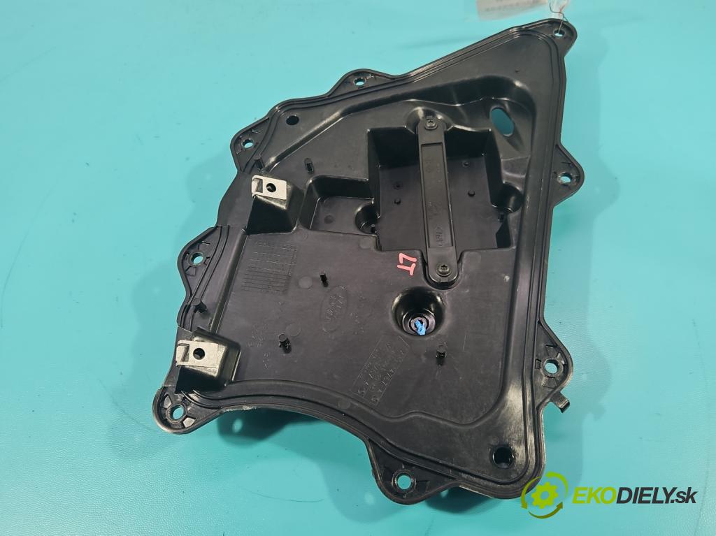 Jaguar F-Pace 16- 2.0d 241KM automatic 177 kW 1999 cm3 5- kryt plastová GX73-24767-A