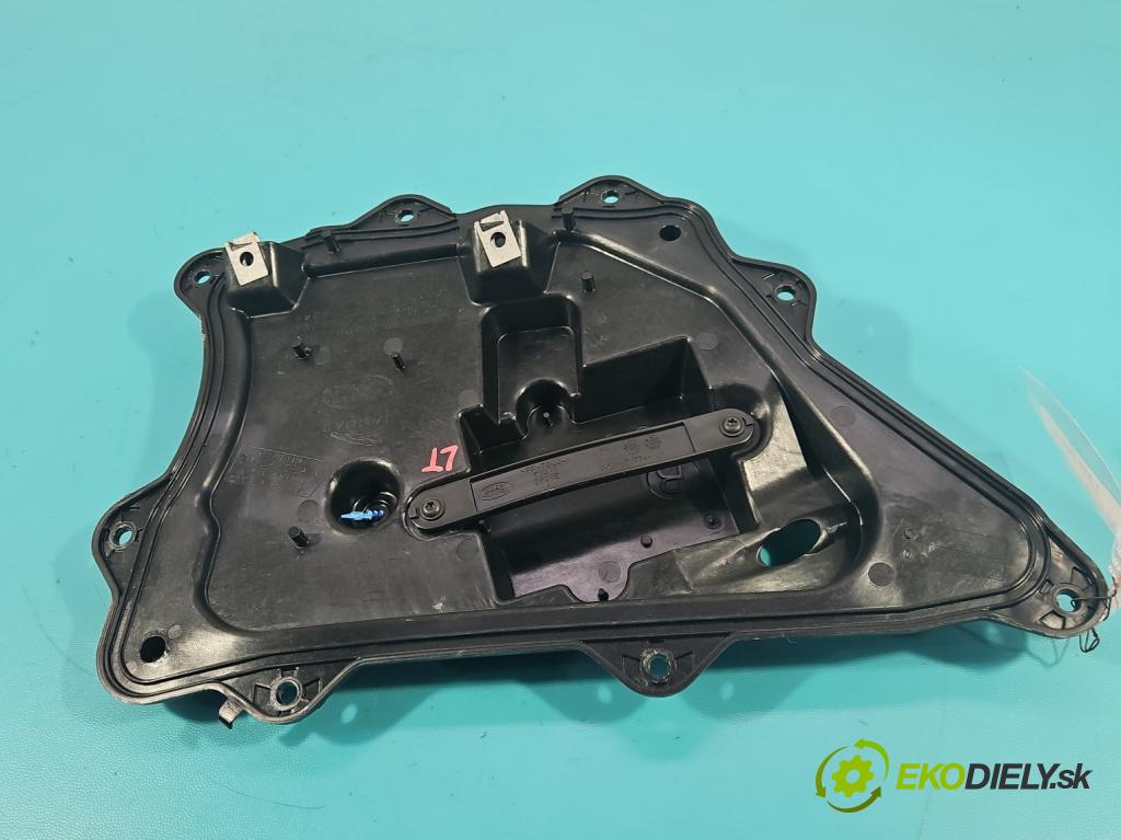 Jaguar F-Pace 16- 2.0d 241KM automatic 177 kW 1999 cm3 5- kryt plastová GX73-24767-A