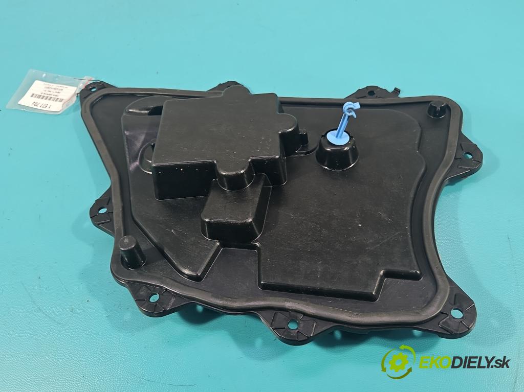 Jaguar F-Pace 16- 2.0d 241KM automatic 177 kW 1999 cm3 5- kryt plastová GX73-24766-A