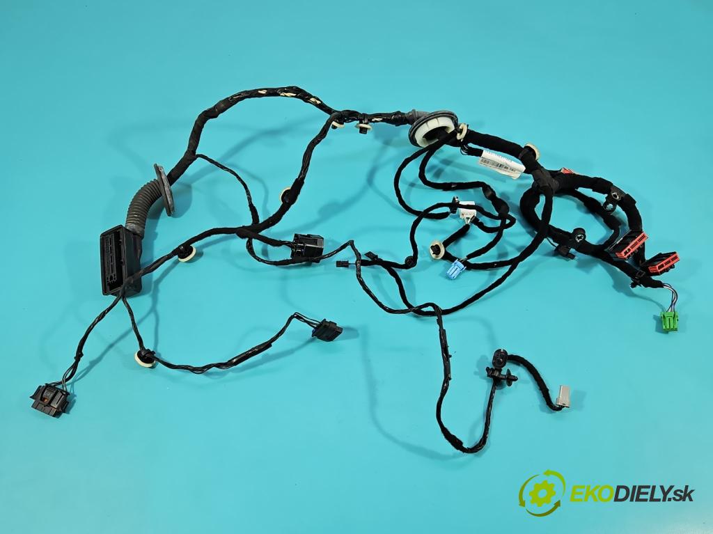 Jaguar F-Pace 16- 2.0d 241KM automatic 177 kW 1999 cm3 5- Balíček: dveře přední vlevo JK83-14631-AKB