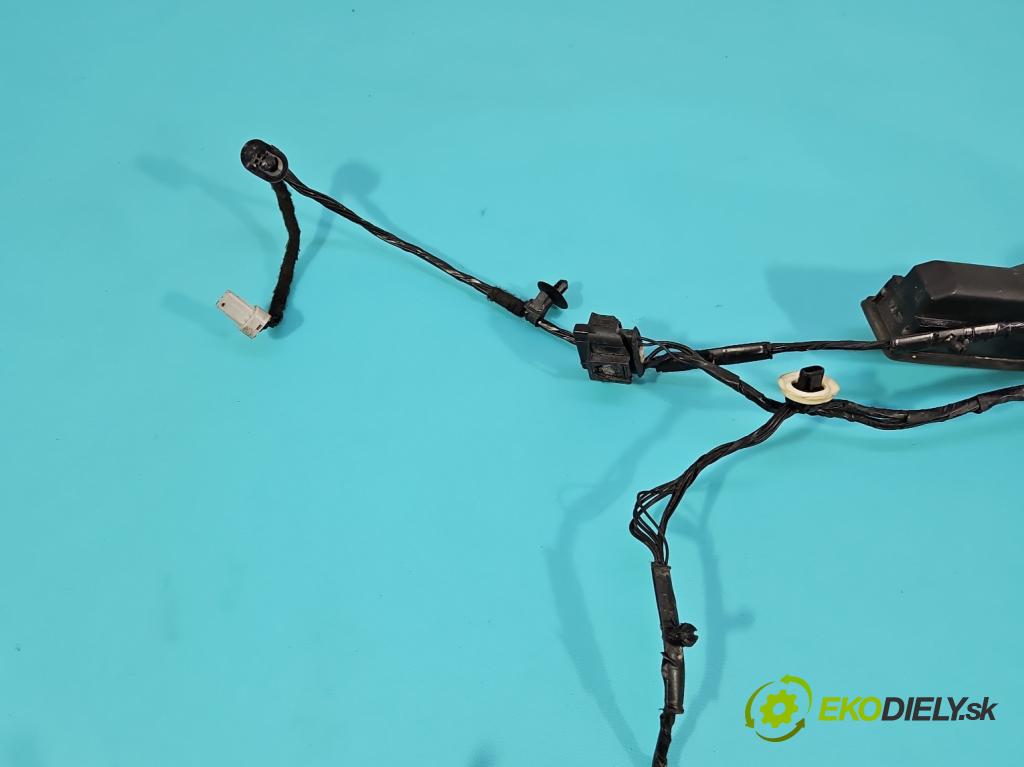 Jaguar F-Pace 16- 2.0d 241KM automatic 177 kW 1999 cm3 5- Zväzok: dvere predné pravých JK83-14630-AKB