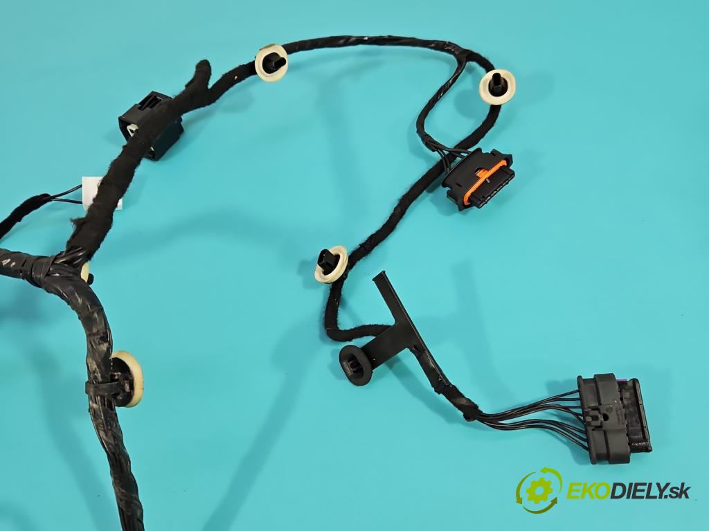 Jaguar F-Pace 16- 2.0d 241KM automatic 177 kW 1999 cm3 5- Balíček: dveře zadní vlevo JK83-14633-FC