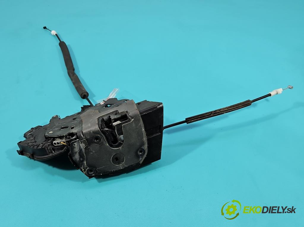 Jaguar F-Pace 16- 2.0d 241KM automatic 177 kW 1999 cm3 5- zámek přední pravý HK83-203A28-JC