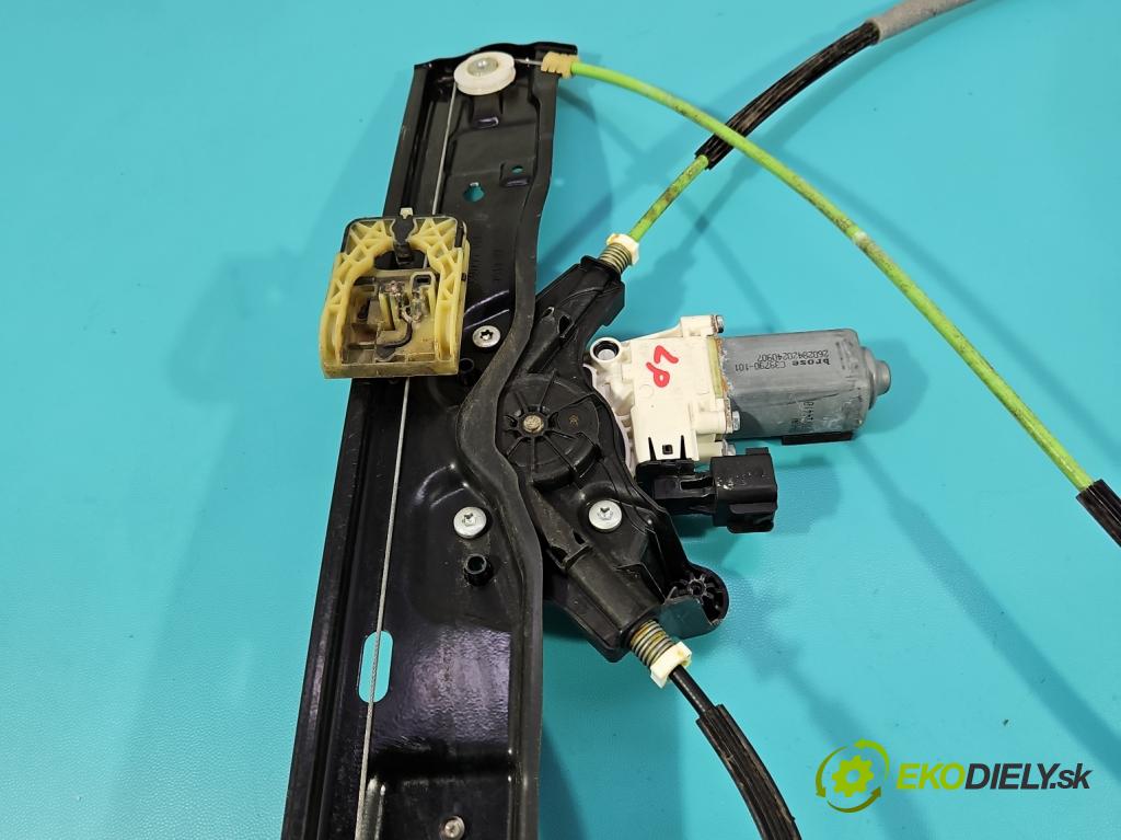 Jaguar F-Pace 16- 2.0d 241KM automatic 177 kW 1999 cm3 5- mechanizmus okna predné ľavý 26028420240907