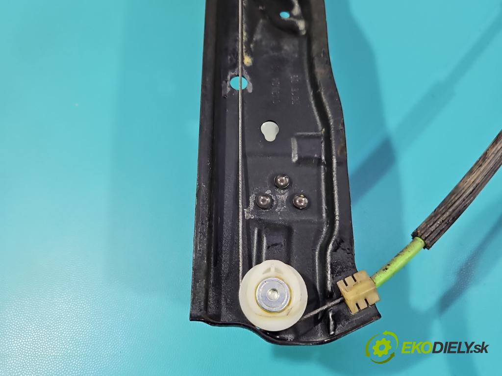 Jaguar F-Pace 16- 2.0d 241KM automatic 177 kW 1999 cm3 5- mechanismus stahování přední pravý HK83-23200-AH