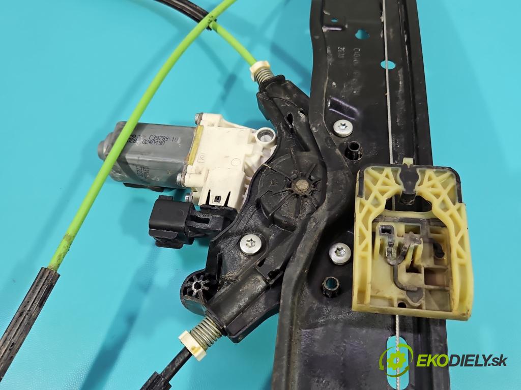 Jaguar F-Pace 16- 2.0d 241KM automatic 177 kW 1999 cm3 5- mechanismus stahování přední pravý HK83-23200-AH