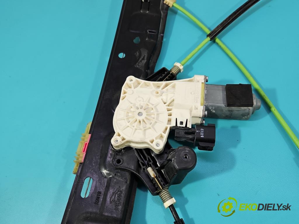 Jaguar F-Pace 16- 2.0d 241KM automatic 177 kW 1999 cm3 5- mechanismus stahování přední pravý HK83-23200-AH