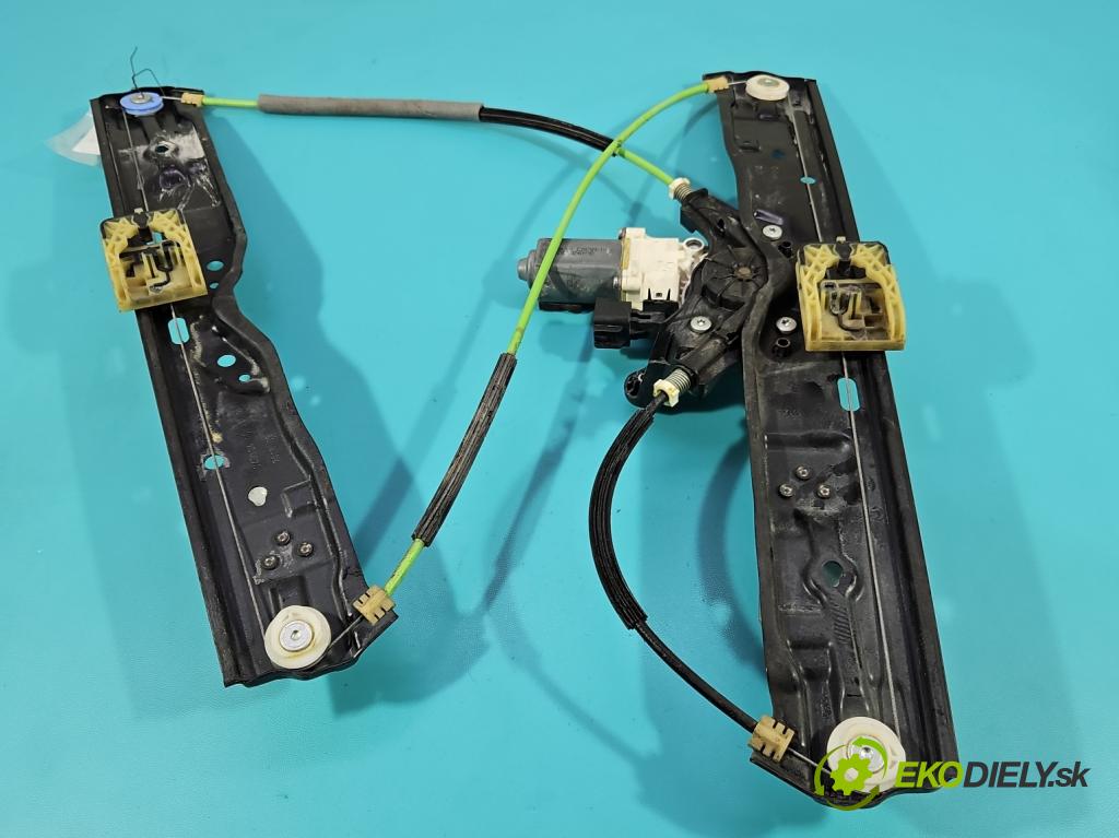 Jaguar F-Pace 16- 2.0d 241KM automatic 177 kW 1999 cm3 5- mechanismus stahování přední pravý HK83-23200-AH