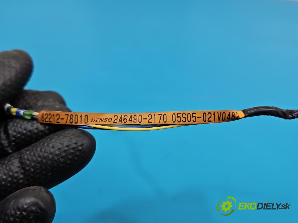 Lexus NX I 2014-2021 2.5 16V 155 HP automatic 114 kW 2494 cm3 5- Zväzok: ostatné 82212-78010