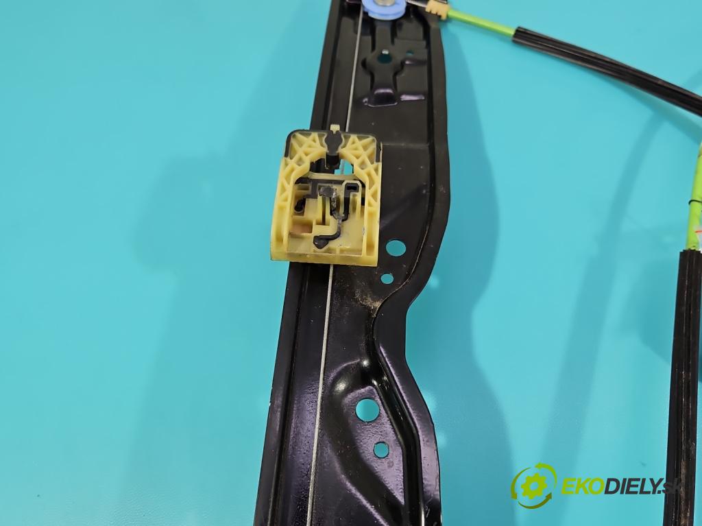 Jaguar F-Pace 16- 2.0d 241KM automatic 177 kW 1999 cm3 5- mechanismus stahování zadní pravý C39858-100