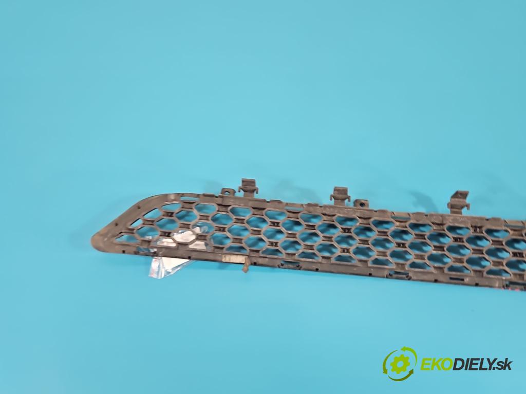 Jaguar F-Pace 16- 2.0d 241KM automatic 177 kW 1999 cm3 5- blenda mriežka: nárazník stredová HK83-17H750-A