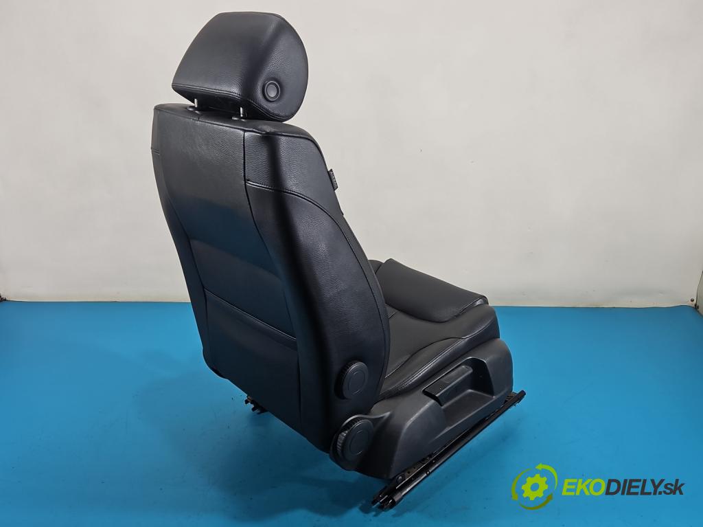 Vw Passat B6 2005-2010 2.0 TFSI 200 HP automatic 147 kW 1984 cm3 5- Sedačka pravý  (Sedadlo)