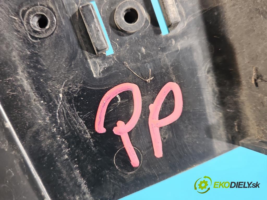 Bmw i3 2013–2022 0.0 elektrický: 170 hp automatic 125 kW 1 cm3 5- Upevnění: 7299184