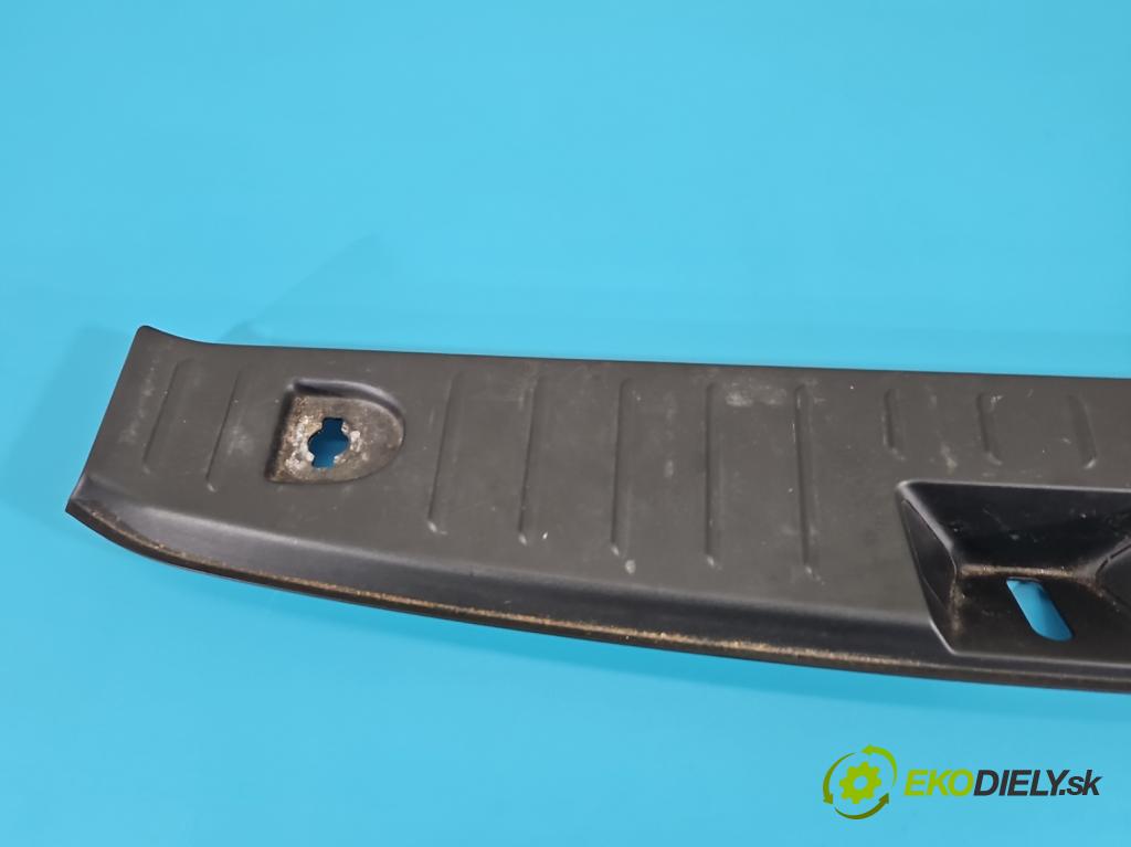 Bmw i3 2013–2022 0.0 elektrický: 170 hp automatic 125 kW 1 cm3 5- kryt plastová 7272383