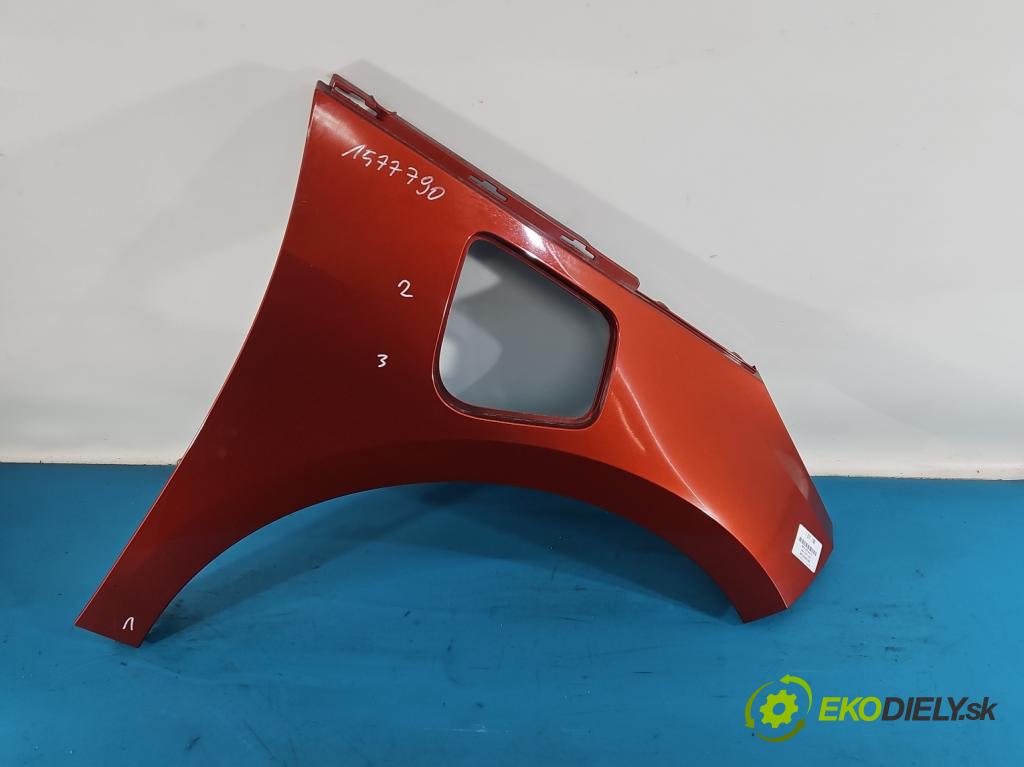 Bmw i3 2013–2022 0.0 elektrický: 170 HP automatic 125 kW 1 cm3 5- blatník predné pravý  (Kľučka dverí ostatné)