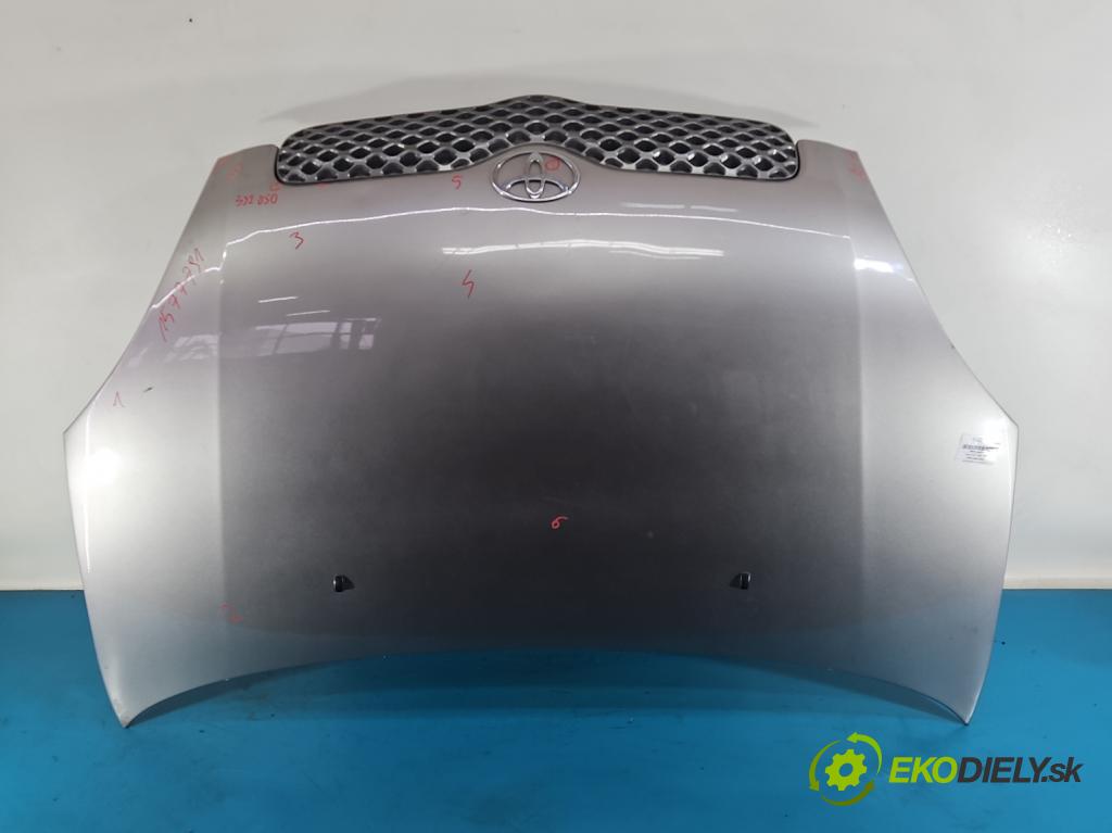 Toyota Yaris I 1999-2005 1.0 vvti 65 hp manual 48 kW 998 cm3 5- kapota přední