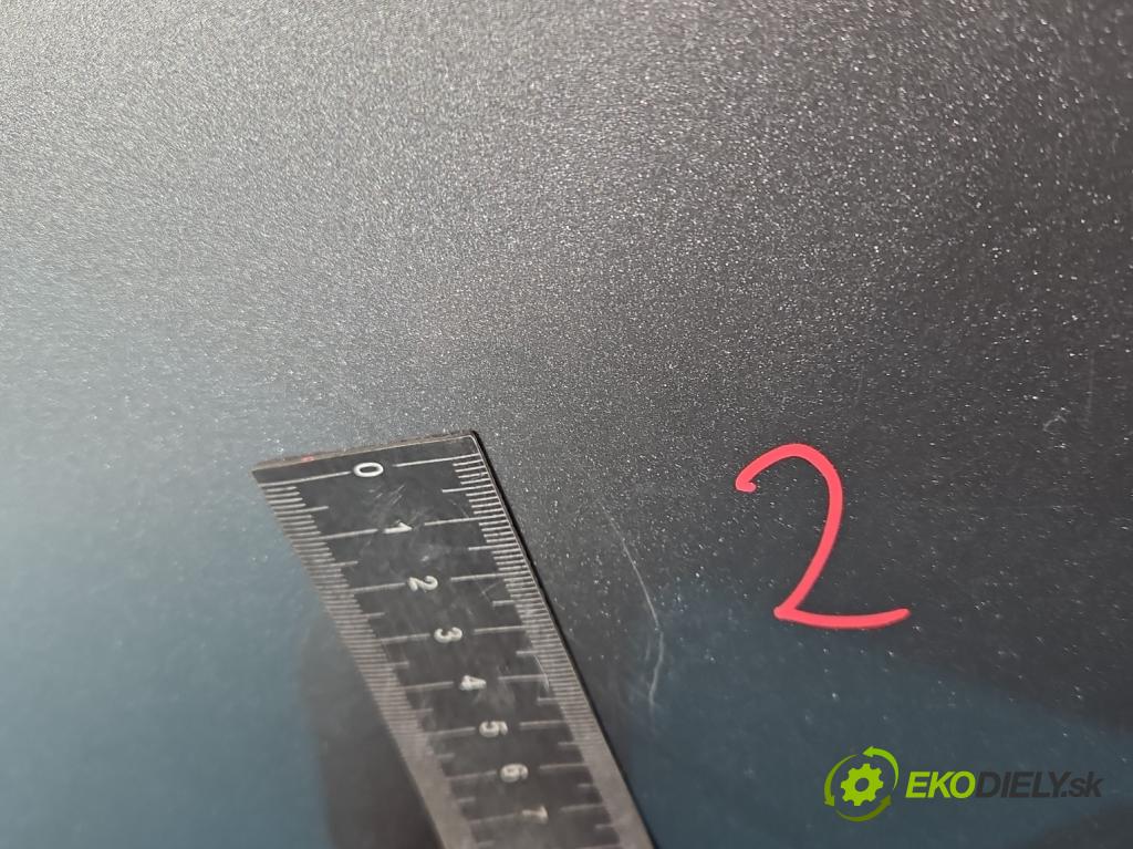 Toyota Yaris I 1999-2005 1.0 vvti 65 hp manual 48 kW 998 cm3 5- kapota přední