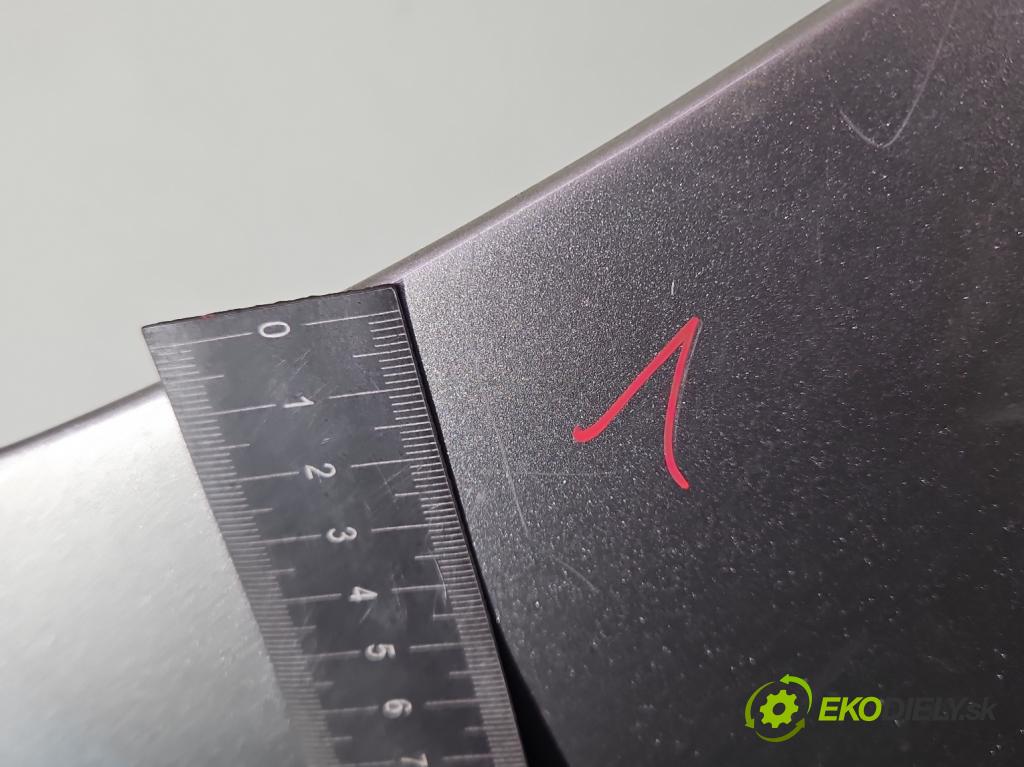 Toyota Yaris I 1999-2005 1.0 vvti 65 hp manual 48 kW 998 cm3 5- kapota přední