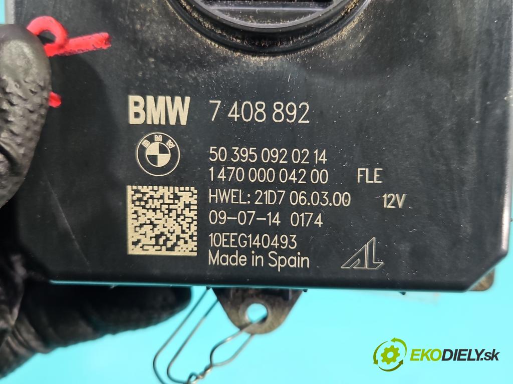 Bmw i3 2013–2022 0.0 elektrický: 170 hp automatic 125 kW 1 cm3 5- modul lampy: 7408892