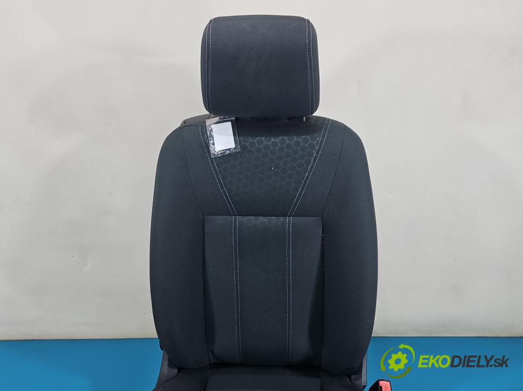 Ford Fiesta Mk7 2008-2017 1.2 16V 82 HP manual 60 kW 1242 cm3 3- Sedačka pravý  (Sedadlo)