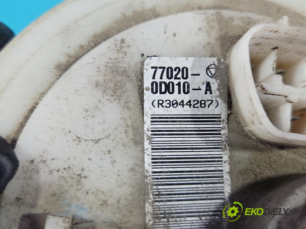 Toyota Yaris I 1999-2005 1.0 vvti 65 HP manual 48 kW 998 cm3 5- čerpadlo palivo 77020-0D010-A