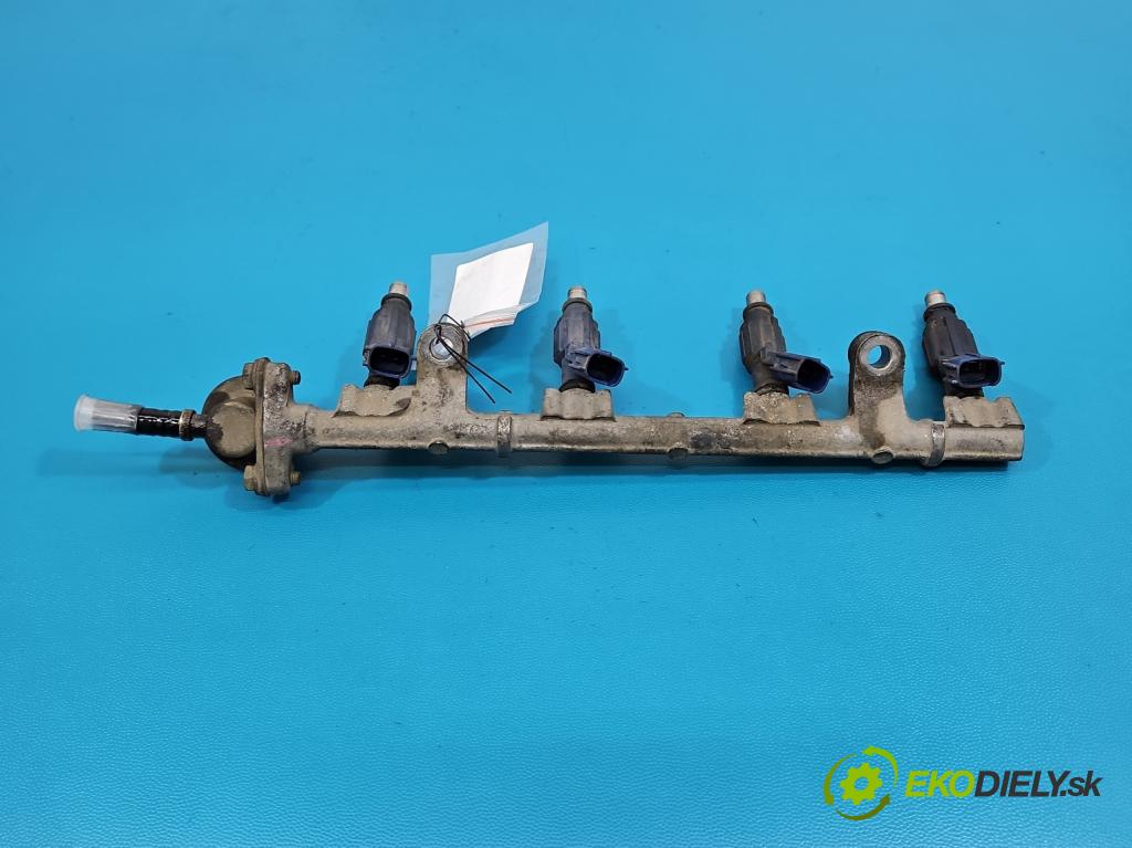 Toyota Yaris I 1999-2005 1.0 vvti 65 HP manual 48 kW 998 cm3 5- vstrek 0280156067 (Vstrekovač paliva)