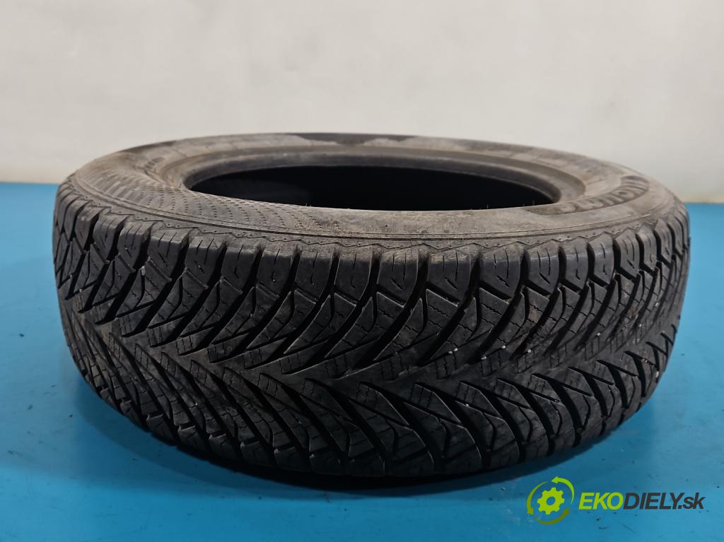 Toyota Yaris I 1999-2005 1.0 vvti 65 hp manual 48 kW 998 cm3 5- pneumatiky: celoročné para