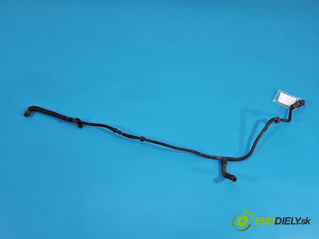 Dacia Dokker 2012- 1.5 dci 95 hp manual 70 kW 1461 cm3 5- trubka systému chłodzenia 