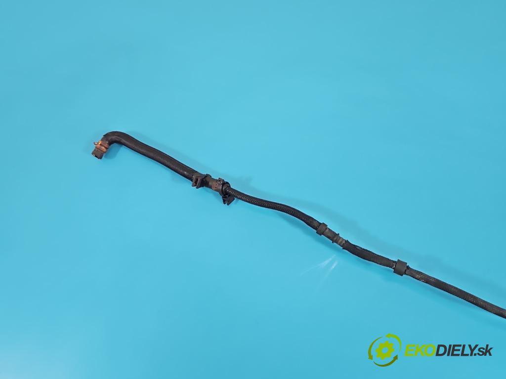 Dacia Dokker 2012- 1.5 dci 95 hp manual 70 kW 1461 cm3 5- trubka systému chłodzenia