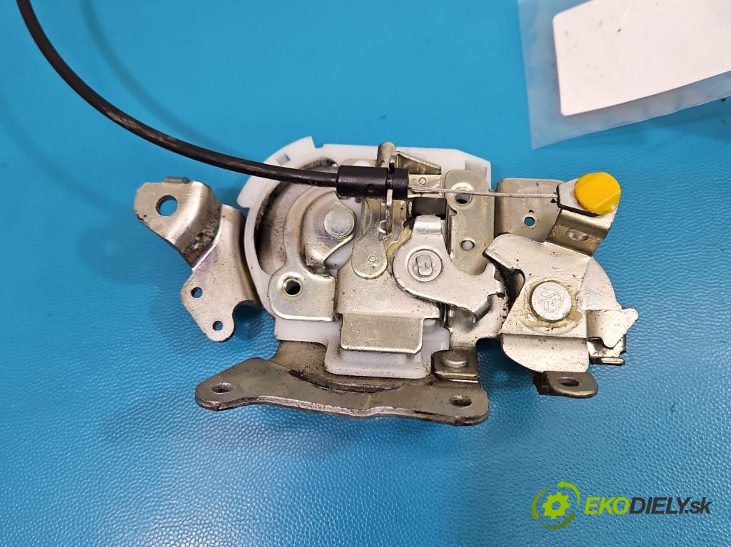 Dacia Dokker 2012- 1.5 dci 95 HP manual 70 kW 1461 cm3 5- zámok zadné ľavý