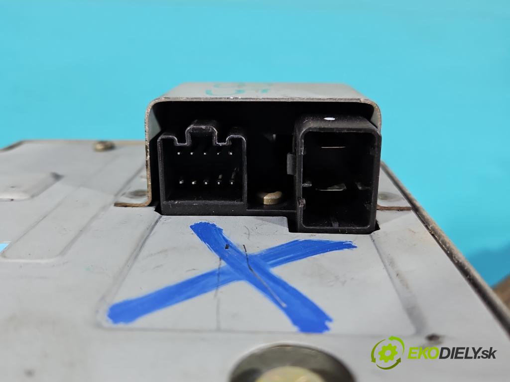 Fiat Idea 1.4 16V 95 HP manual 70 kW 1368 cm3 5- čerpadlo posilovač 00051705856 (Servočerpadlo)