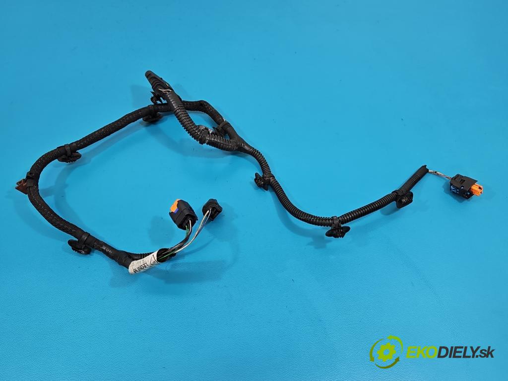 Dacia Dokker 2012- 1.5 dci 95 HP manual 70 kW 1461 cm3 5- Zväzok: motora 242594353R